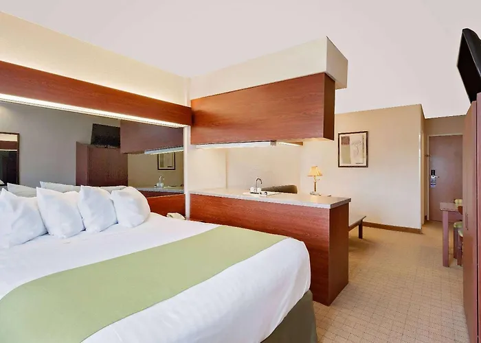 Microtel Inn & Suites By Wyndham Wellsville
